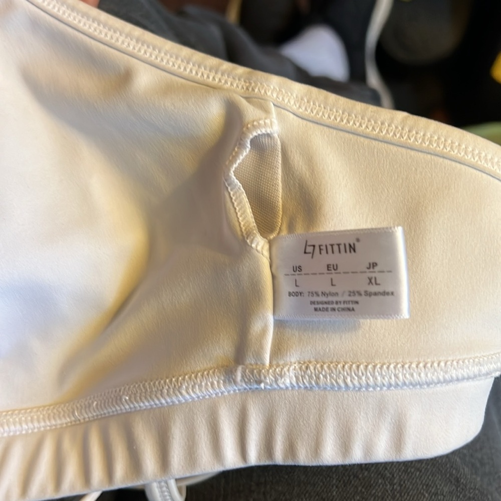 L7 FITTIN LADIES SPORT BRA SIZE L - Picture 4 of 4